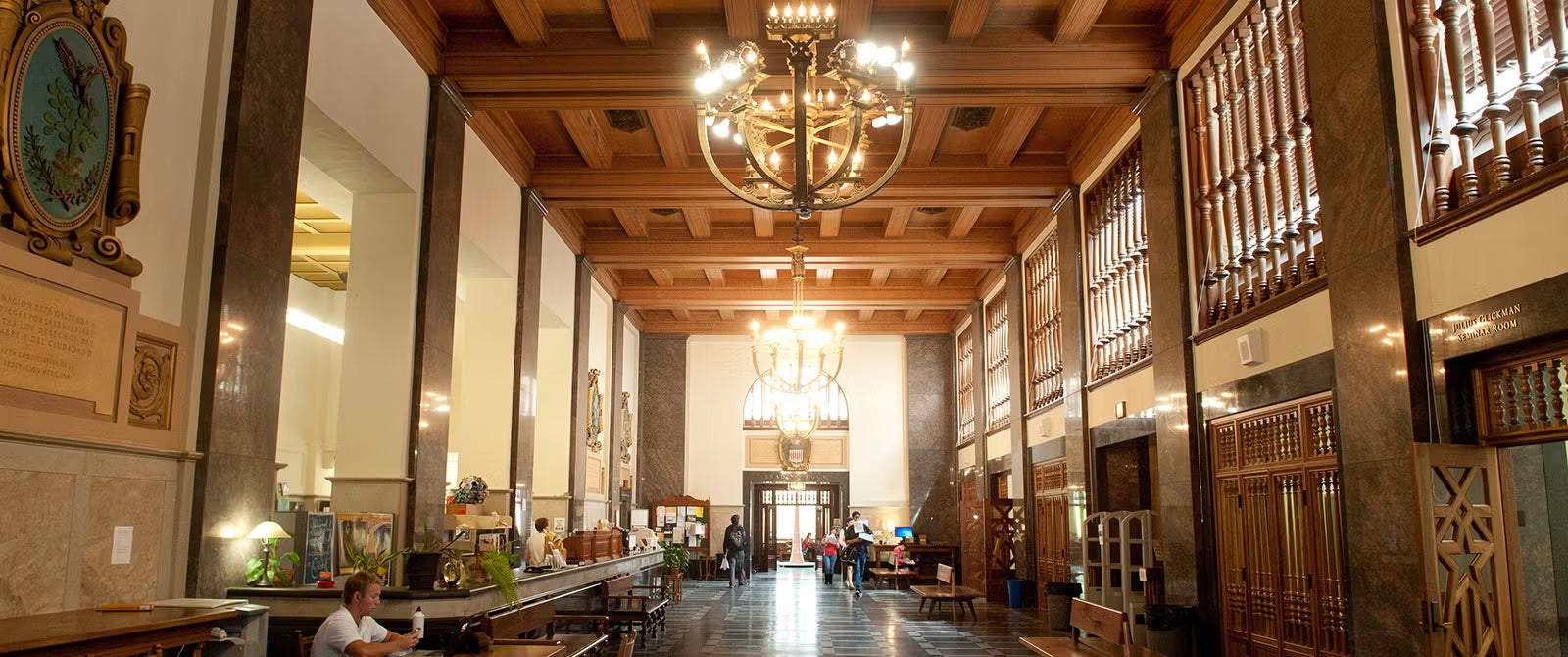 Life Science Reading Room in the UT Main Building